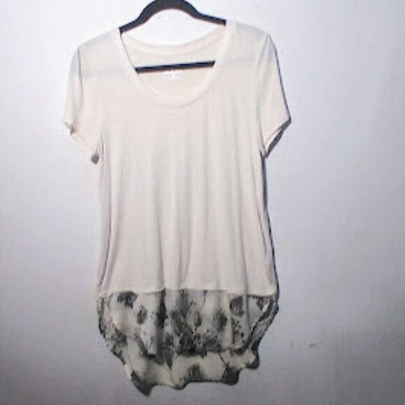 Merona Tops - MERONA short sleeve women's Floral high low scarf hem Top Size S/P